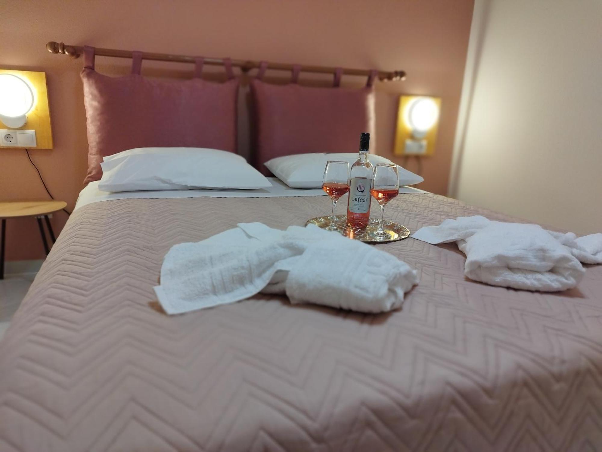 Aegean Suites Keramoti  Bagian luar foto